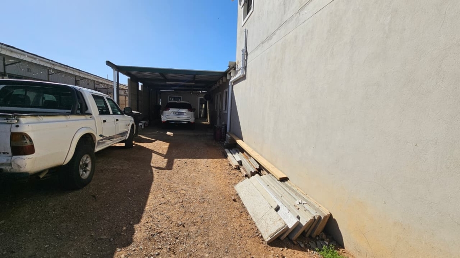 6 Bedroom Property for Sale in Parkers Dam Western Cape
